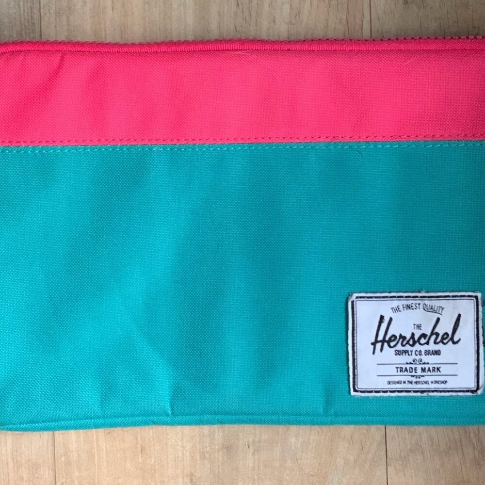 Herschel Supply Co Anchor Laptop Sleeve Pink Turquoise 12" x‎ 8"